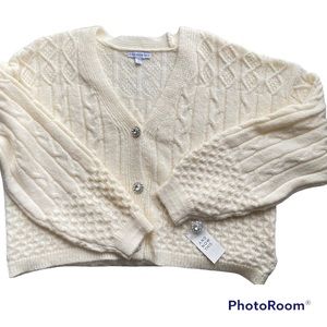 NWT CREAM KNITTED CARDIGAN WITH SPARKLY BUTTONS / SIZE XL